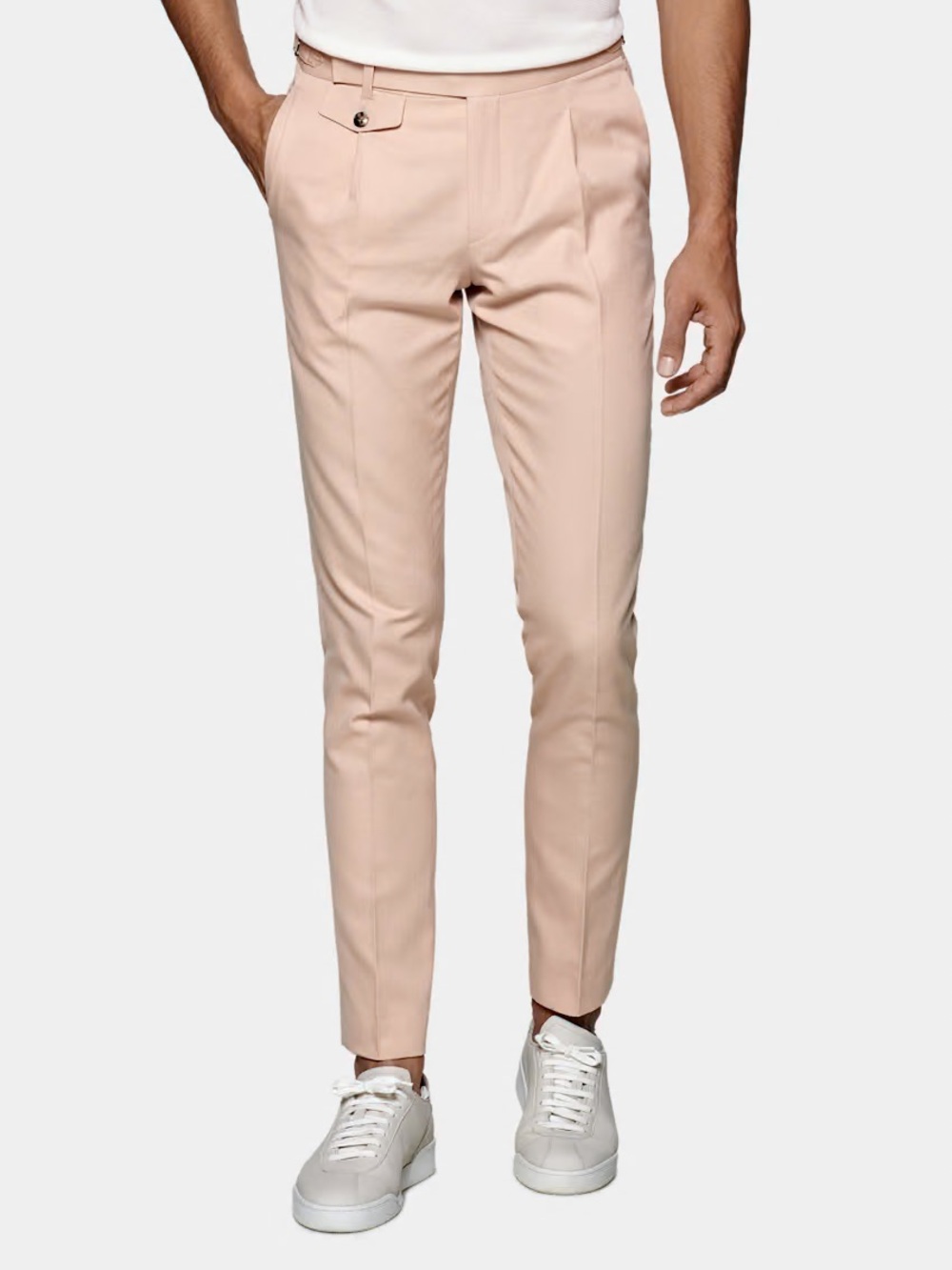 Suitsupply Slim Pleated “Brentwood” Chinos in Blush Pink